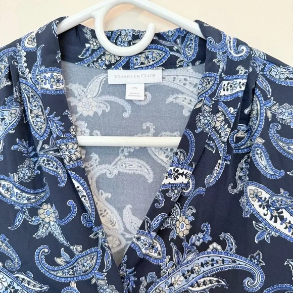 Charter Club Navy Blue Paisley Print 3/4 Sleeve V-Neck Blouse size Petite S - Picture 3 of 6